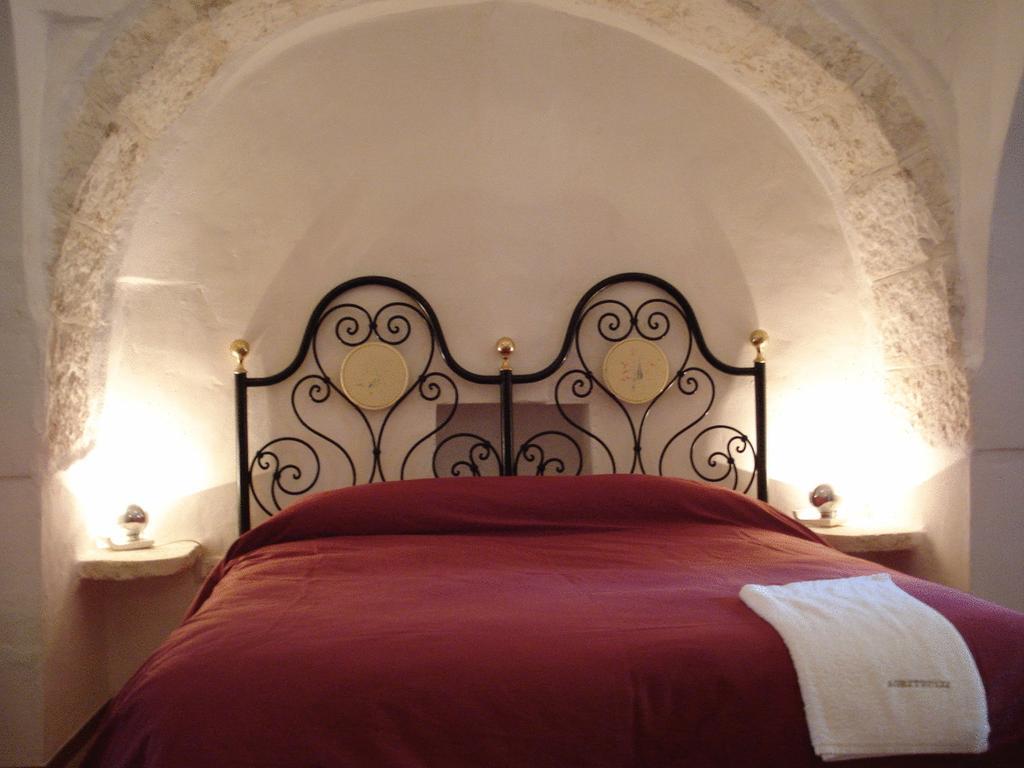 Agritrulli Guest House Ostuni Bagian luar foto