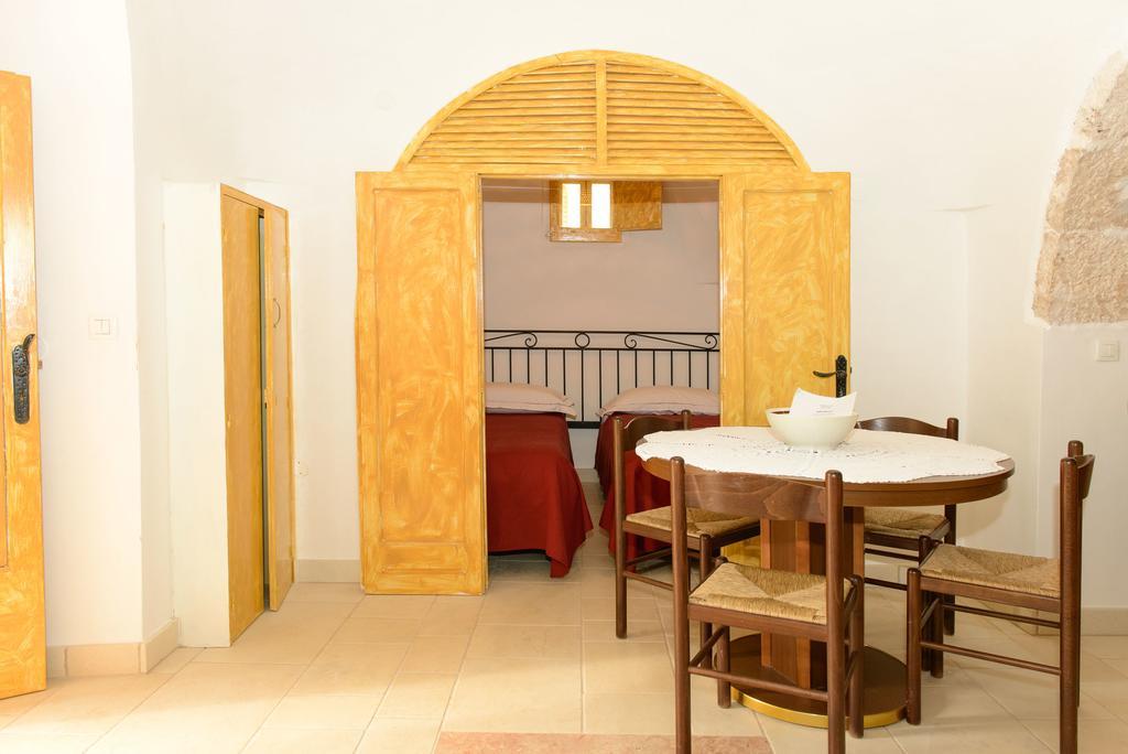 Agritrulli Guest House Ostuni Bagian luar foto