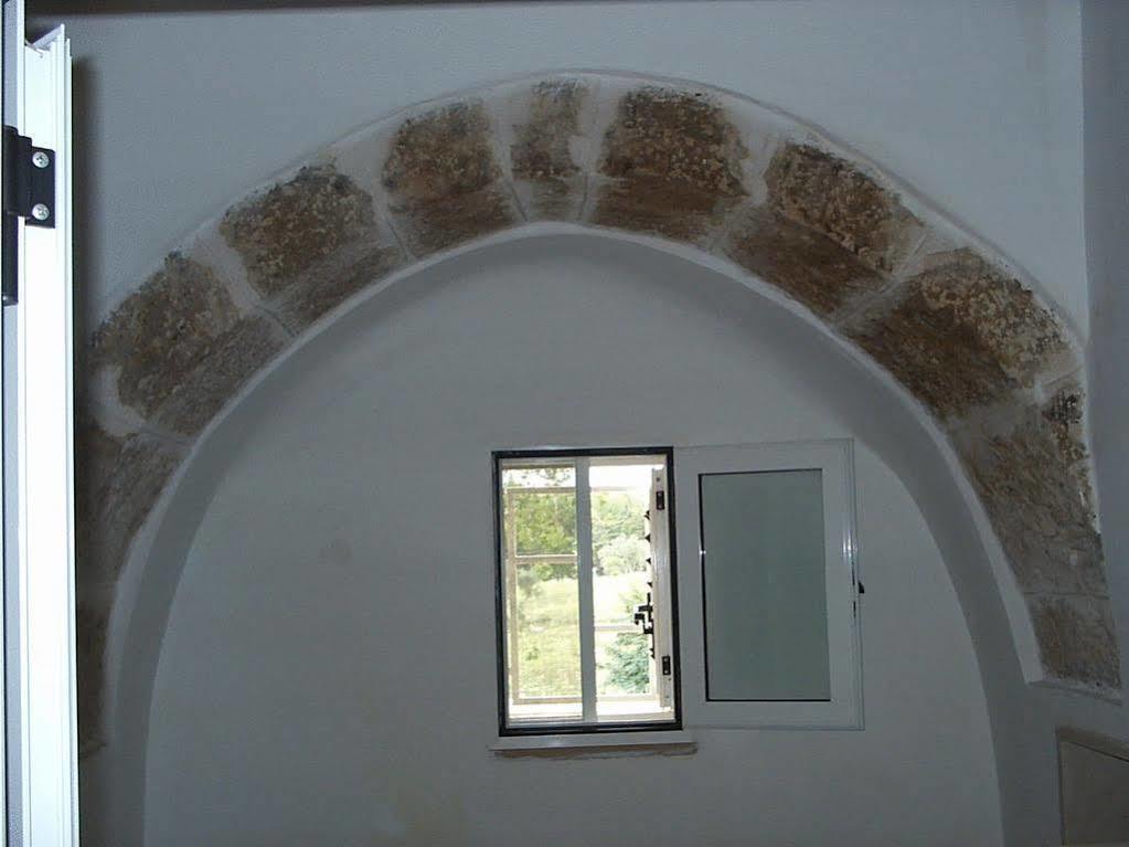 Agritrulli Guest House Ostuni Bagian luar foto