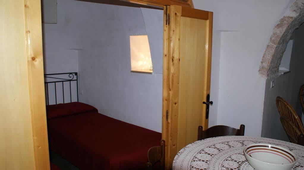 Agritrulli Guest House Ostuni Bagian luar foto